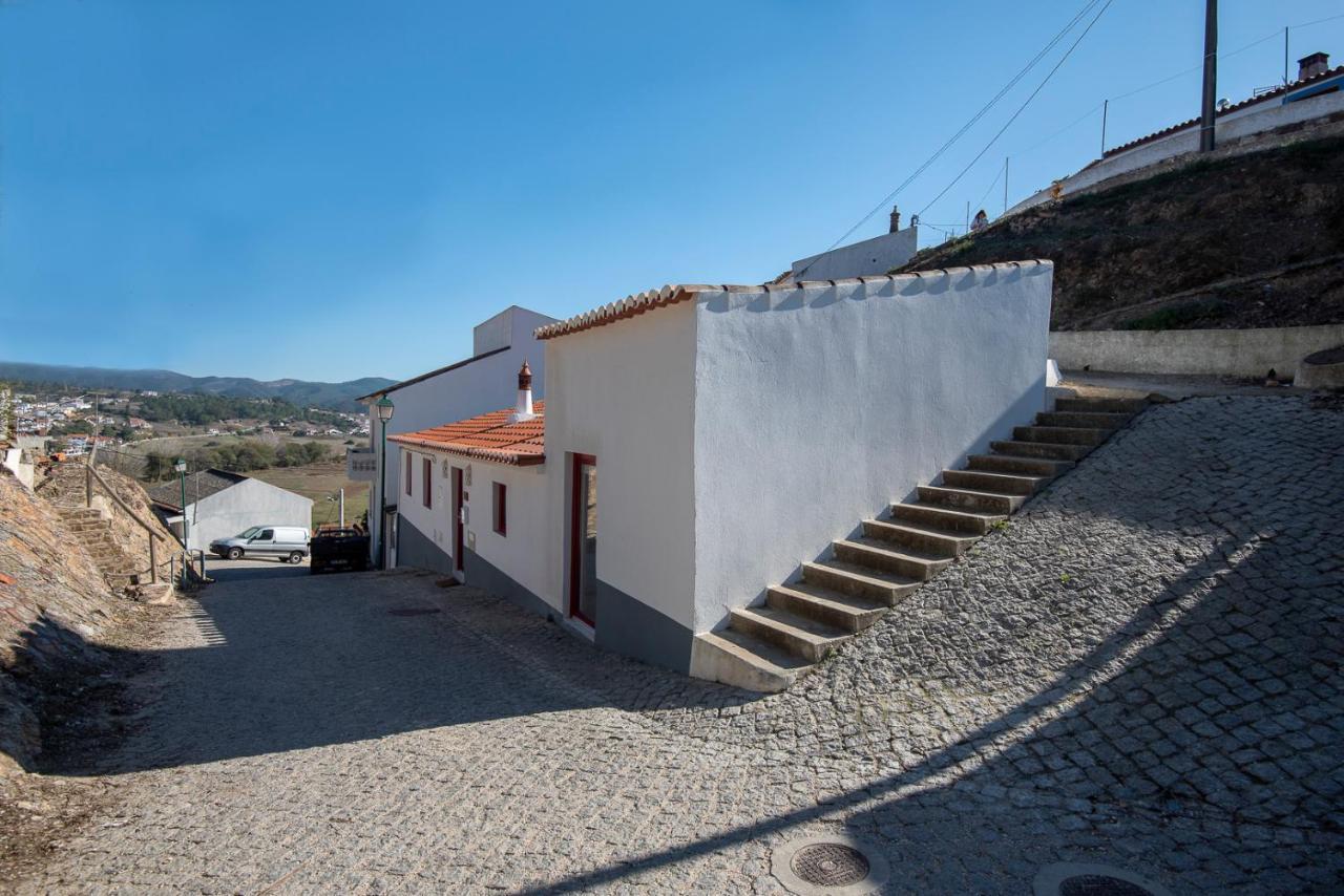 Hillside 1 Aljezur Old Town Villa Exterior photo